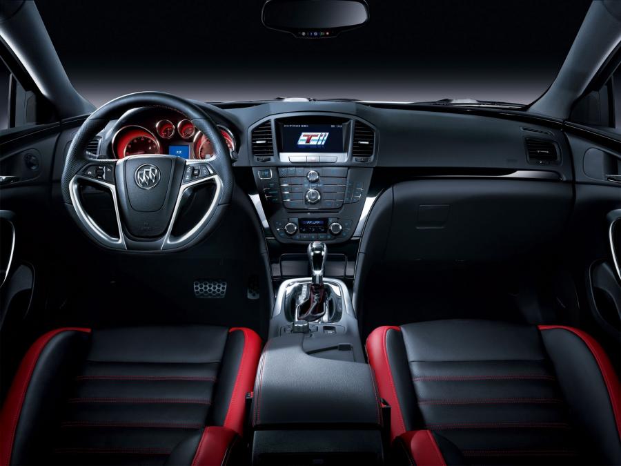  Buick Regal GS 2011 года  (CN) (фото 6 из 9)